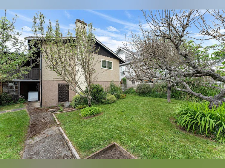 3329 Doncaster Drive, Saanich, BC, V8P 3V7 - 26