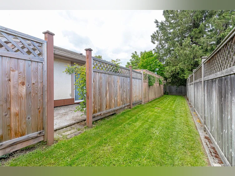 2-100 Abbey Lane, Parksville, BC, V9P 1N4 - 31