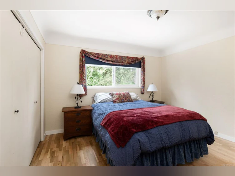 3405 Rolston Crescent, Saanich, BC, V8Z 4P2 - 23