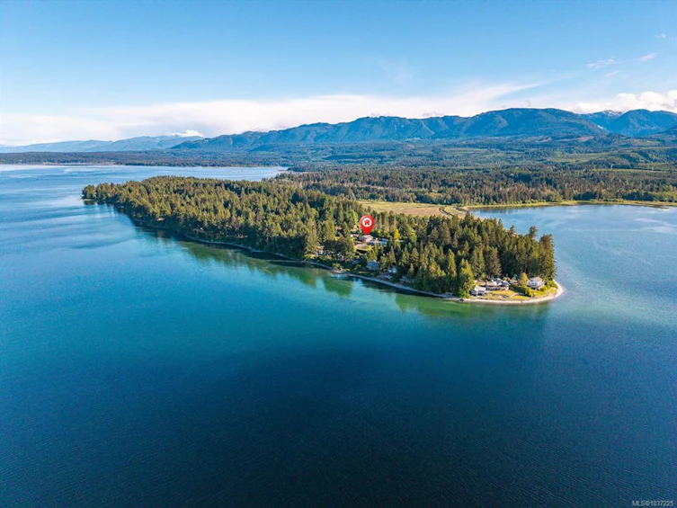 7627 Ships Point Road, Fanny Bay, BC, V0R 1W0 - 40