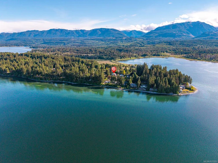 7627 Ships Point Road, Fanny Bay, BC, V0R 1W0 - 38