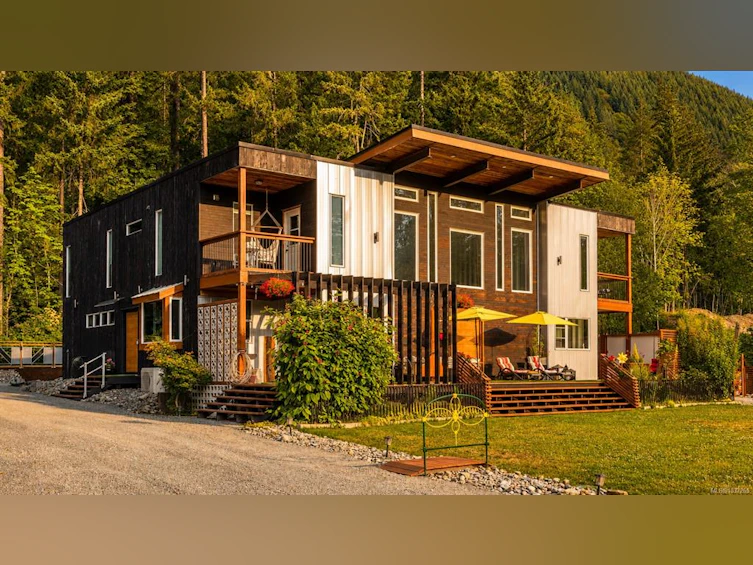 9949 Swordfern Way, Youbou, BC, V0R 3E1