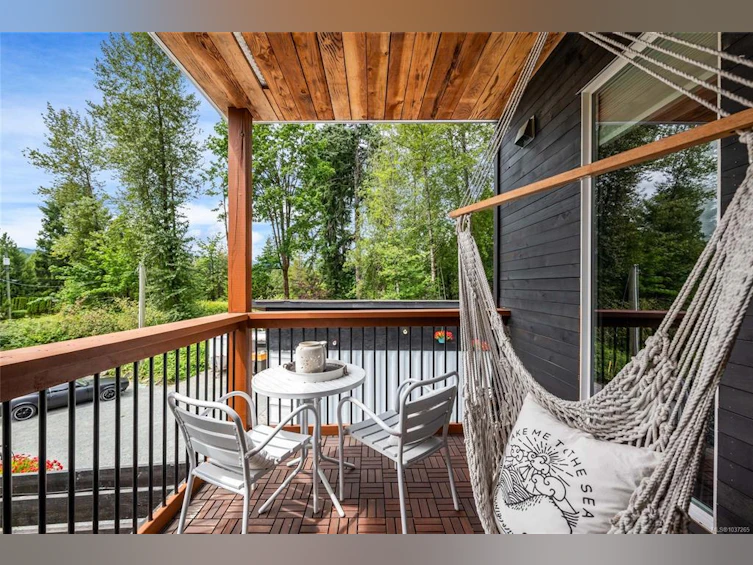 9949 Swordfern Way, Youbou, BC, V0R 3E1 - 43