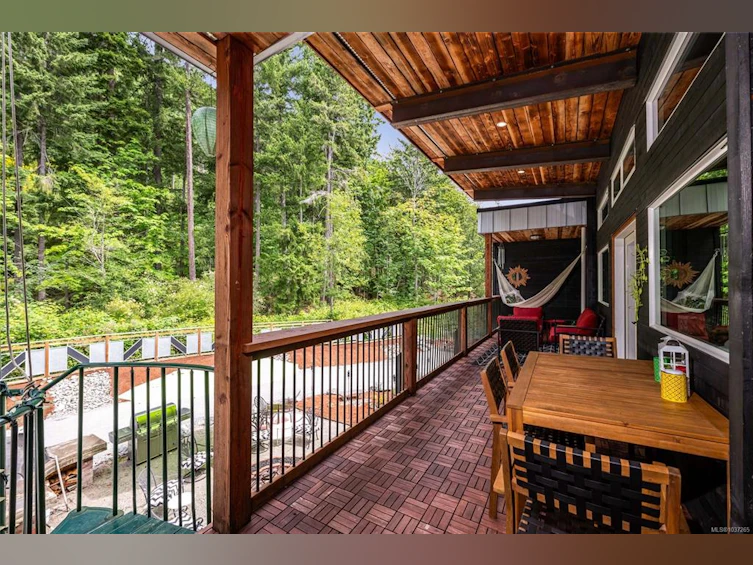 9949 Swordfern Way, Youbou, BC, V0R 3E1 - 38