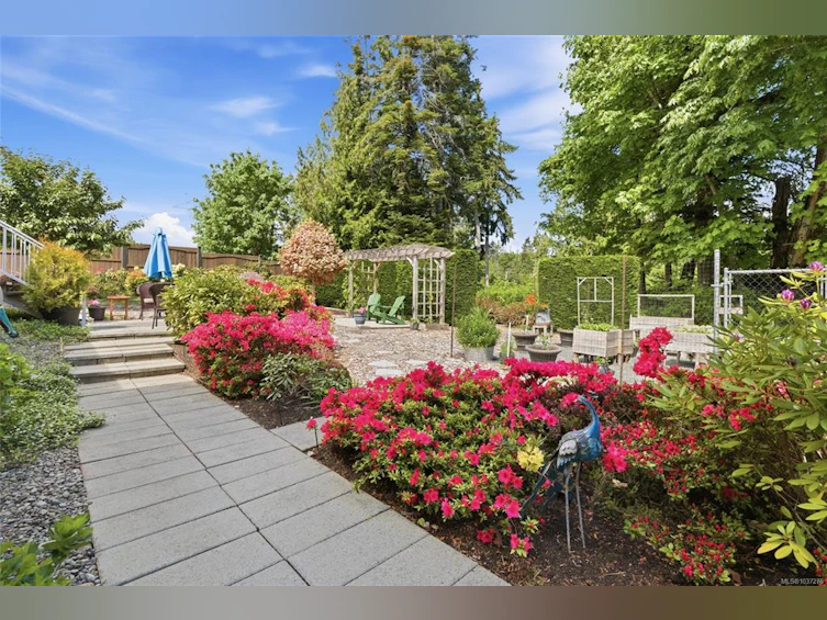 3831 Creekside Drive, Bowser/Deep Bay, BC, V0R 1G0 - 46