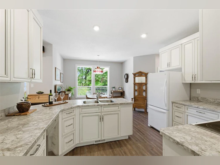 3831 Creekside Drive, Bowser/Deep Bay, BC, V0R 1G0 - 24