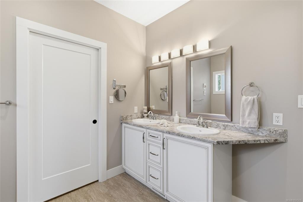 3831 Creekside Drive, Bowser/Deep Bay, BC, V0R 1G0 - 31