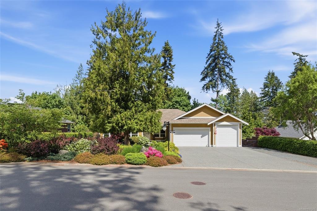 3831 Creekside Drive, Bowser/Deep Bay, BC, V0R 1G0 - 10