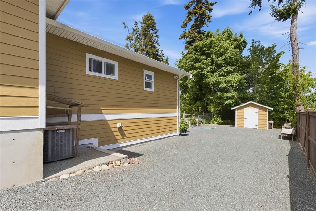 3831 Creekside Drive, Bowser/Deep Bay, BC, V0R 1G0 - 41