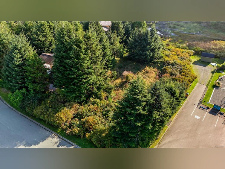 912 Barkley Place, Ucluelet, BC, V0R 3A0 - 7