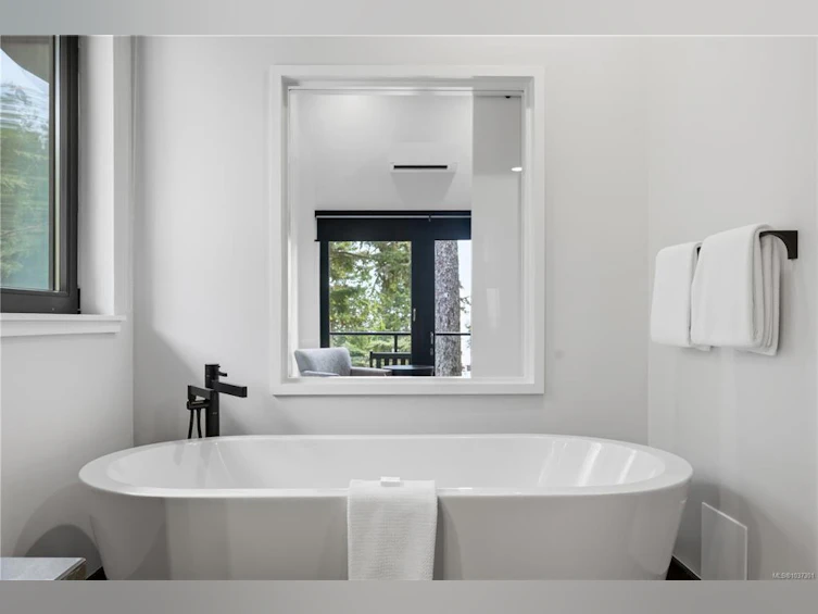 2003-596 Marine Drive, Ucluelet, BC, V0R 3A0 - 9