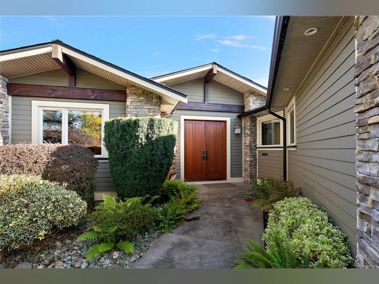 10206 Surfside Place, Sidney, BC, V8L 3R5 - 7