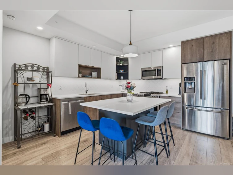 206-950 Whirlaway Crescent, Langford, BC, V9B 6W6 - 7