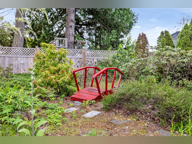 580 Dogwood Road, Qualicum Beach, BC, V9K 1B1 - 7