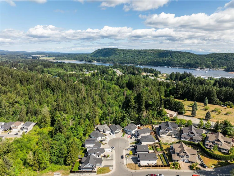 104 Burns Place, Ladysmith, BC, V9G 1P8 - 40
