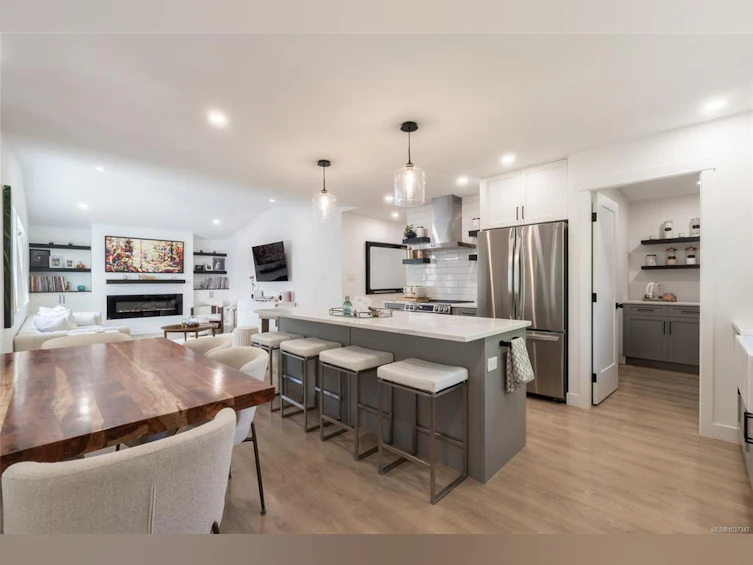 104 Burns Place, Ladysmith, BC, V9G 1P8 - 3