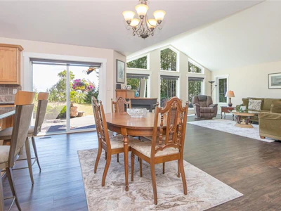 1737 Galvin Place - 5