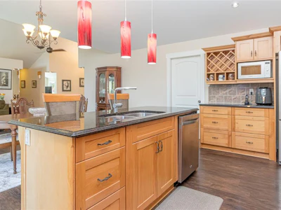 1737 Galvin Place - 4