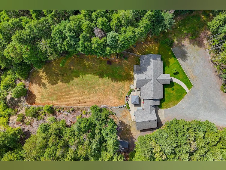 1737 Galvin Place, Qualicum Beach, BC, V9K 2V3 - 75