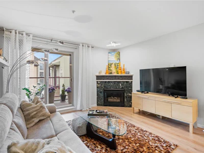 416-29 Songhees Road - 5