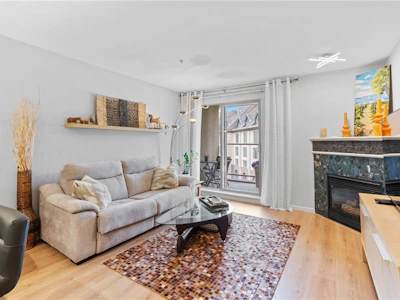 416-29 Songhees Road - 4