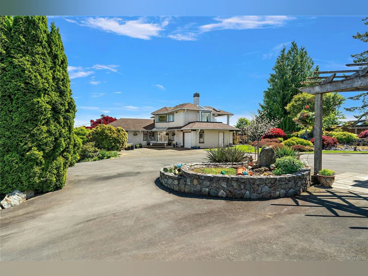 11096 Greenpark Drive, North Saanich, BC, V8L 5N5 - 53