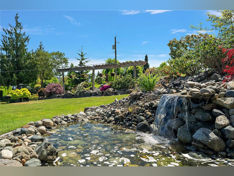 11096 Greenpark Drive, North Saanich, BC, V8L 5N5 - 8