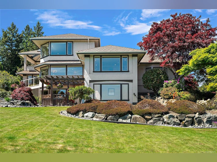 11096 Greenpark Drive, North Saanich, BC, V8L 5N5 - 43