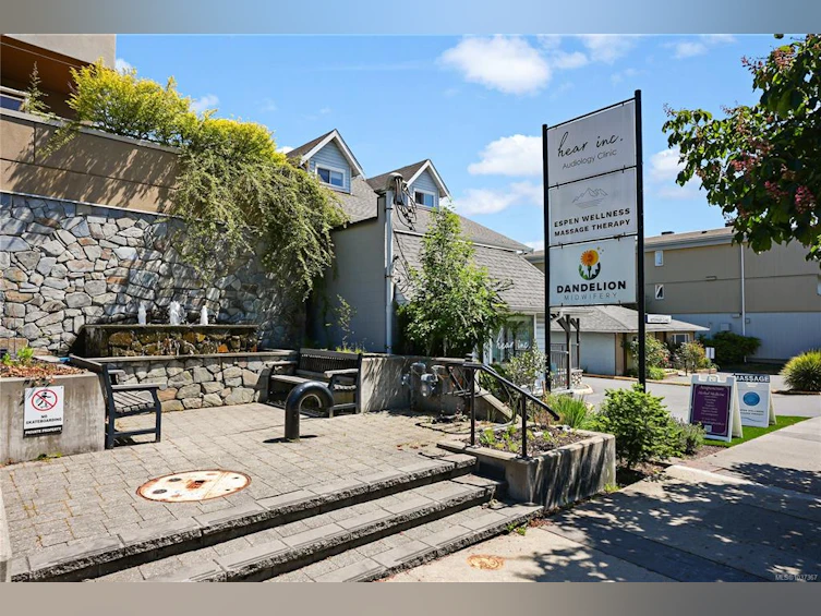 401-7162 West Saanich Road, Central Saanich, BC, V8M 1P6 - 31