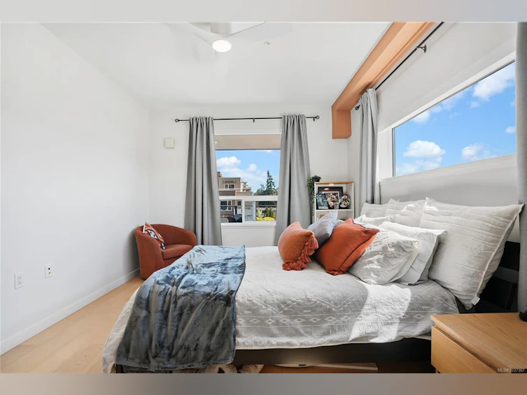 401-7162 West Saanich Road, Central Saanich, BC, V8M 1P6 - 16
