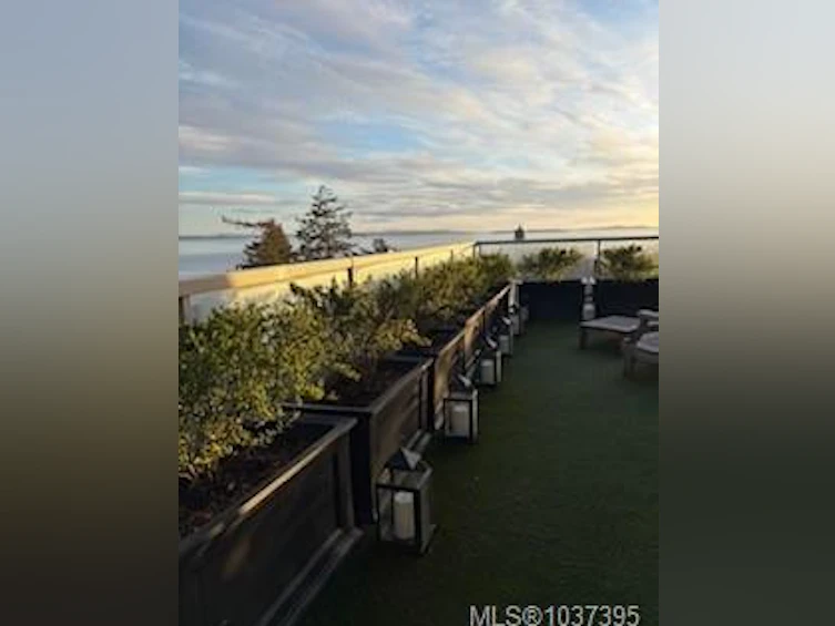 1-4771 Cordova Bay Road, Saanich, BC, V8Y 2J7 - 39