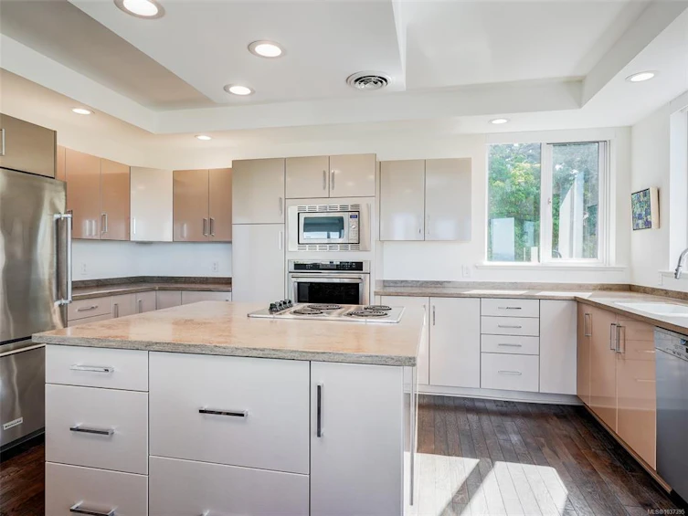 1-4771 Cordova Bay Road, Saanich, BC, V8Y 2J7 - 17