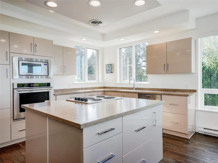 1-4771 Cordova Bay Road, Saanich, BC, V8Y 2J7 - 18