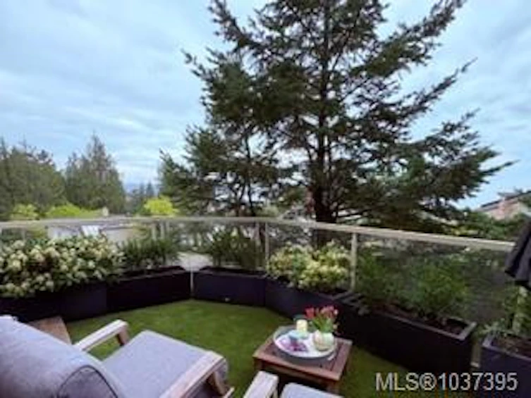 1-4771 Cordova Bay Road, Saanich, BC, V8Y 2J7 - 37