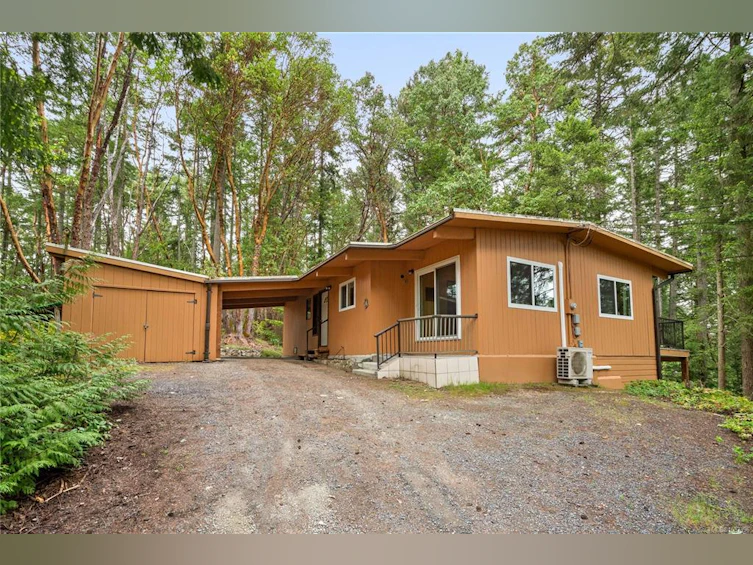 721 Noowick Road, Mill Bay, BC, V8H 1B5