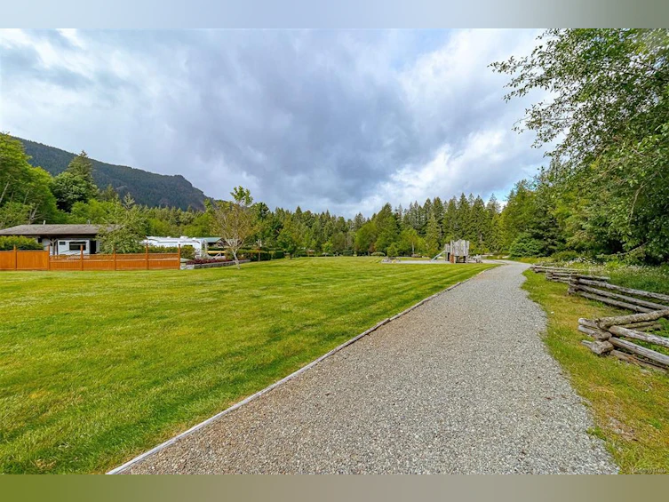 5-8631 South Shore Road, Lake Cowichan, BC, V0R 2G0 - 42