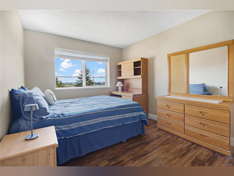 6255 Karen Court, Central Saanich, BC, V8Z 7K7 - 22