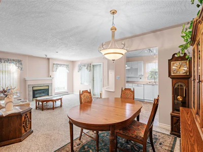 105-606 Goldstream Avenue - 3