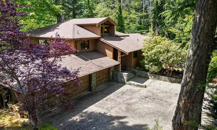 999 Lohbrunner Road