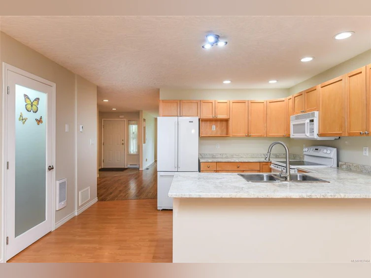2261 Murrelet Drive, Comox, BC, V9M 4G6 - 25