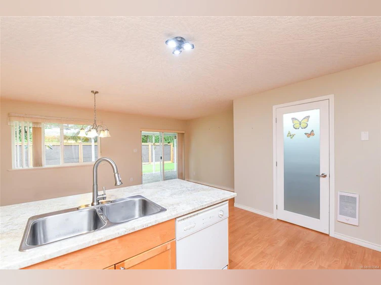 2261 Murrelet Drive, Comox, BC, V9M 4G6 - 28