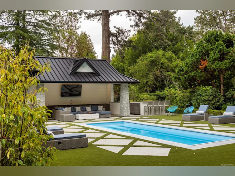 3375 Ripon Road, Oak Bay, BC, V8R 6G8 - 53