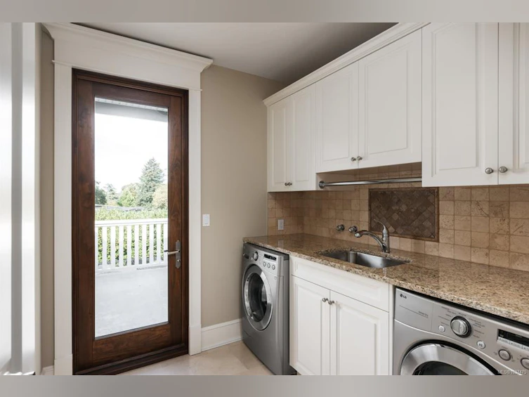 3375 Ripon Road, Oak Bay, BC, V8R 6G8 - 33
