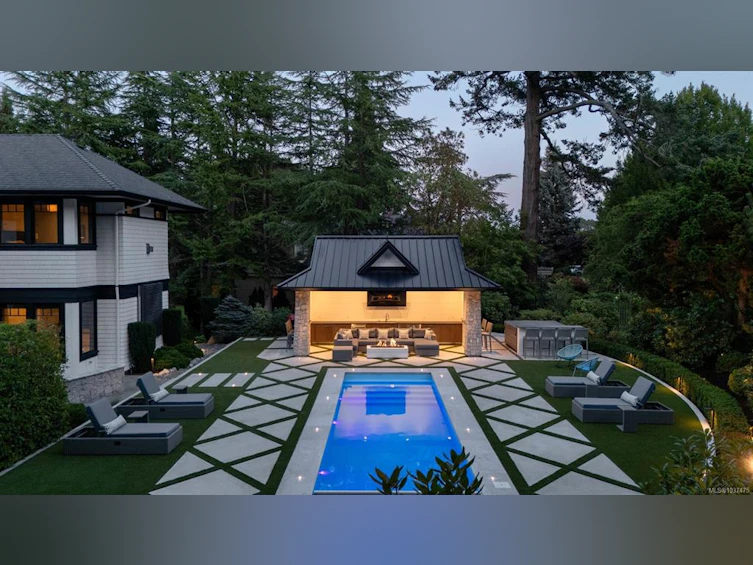 3375 Ripon Road, Oak Bay, BC, V8R 6G8 - 5