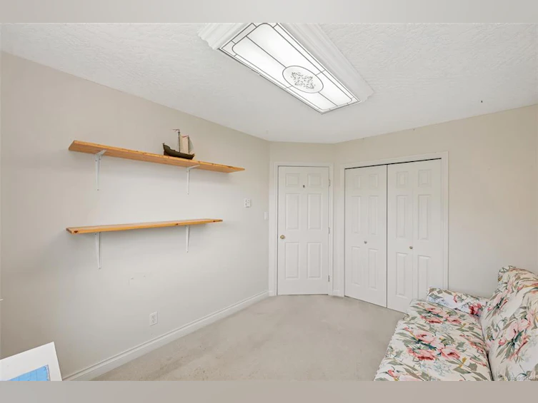 16-4383 Torquay Drive, Saanich, BC, V8N 3L3 - 33