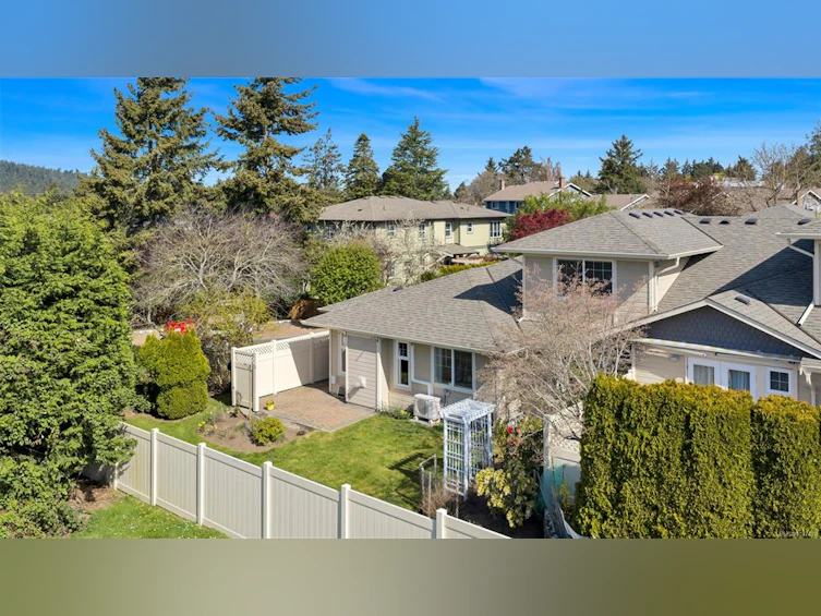 16-4383 Torquay Drive, Saanich, BC, V8N 3L3 - 5