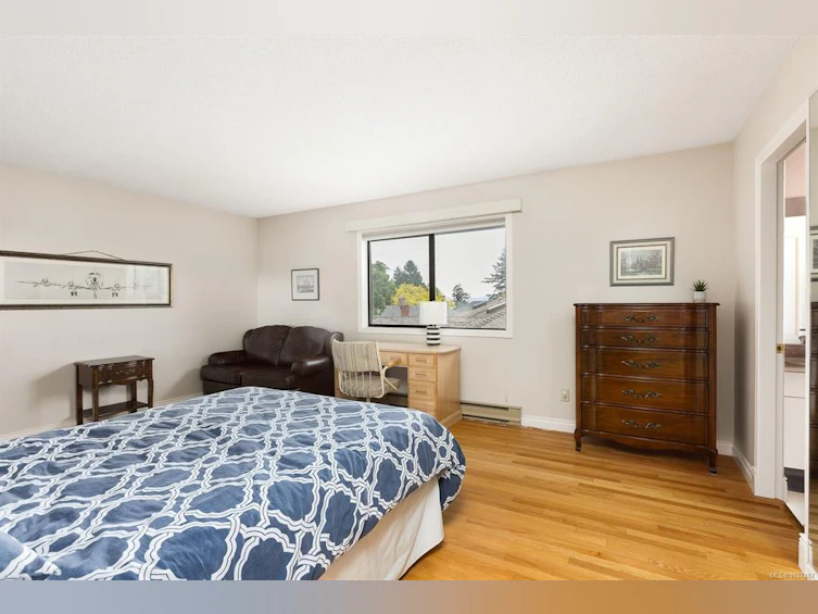 1986 Wenman Drive, Saanich, BC, V8N 2P8 - 24