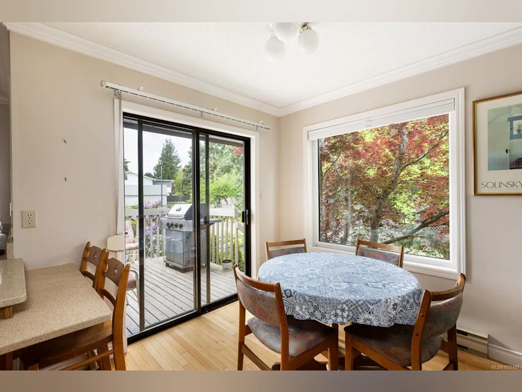 1986 Wenman Drive, Saanich, BC, V8N 2P8 - 17