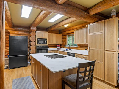 2948 Jameson Road - 3