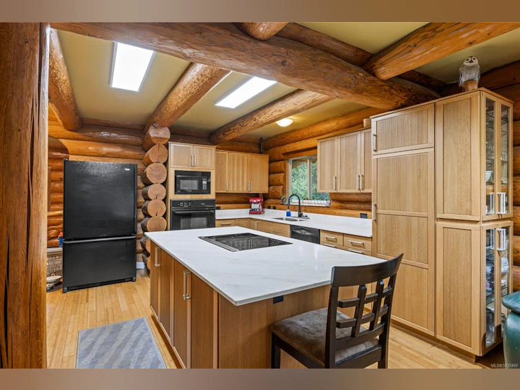 2948 Jameson Road, Nanaimo, BC, V9R 6W8 - 3